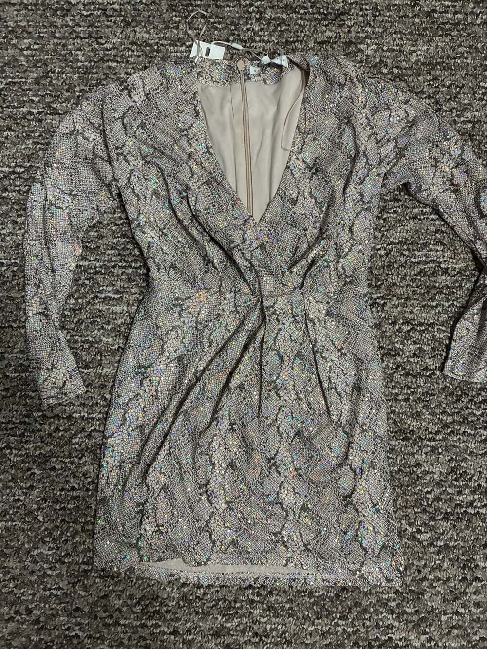 Endless Rose women’s S pink sequin snake skin V-neck long sleeve mini dress nwt